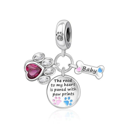 Charm "El camino a mi corazón está pavimentado con huellitas"