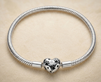 Pulsera corazon huellita