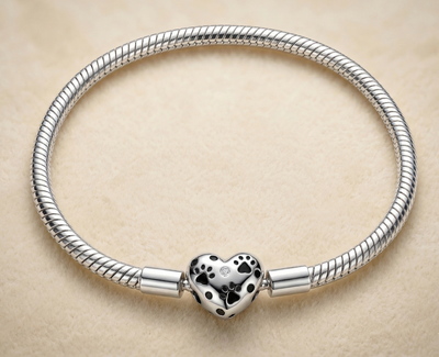 Pulsera corazon huellita