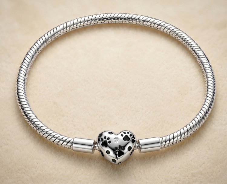 Pulsera corazon huellita