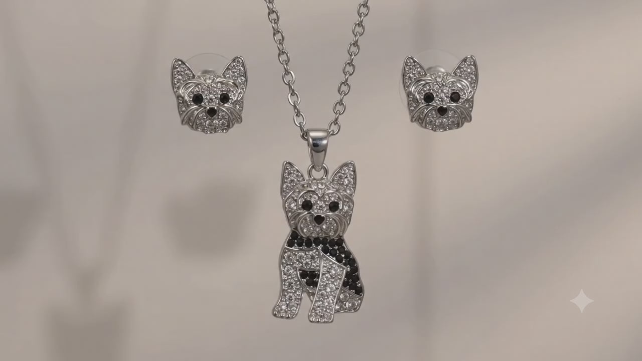 Conjunto Yorkie Plateado – Dije + Aretes con Cristales incluye caja de lujo
